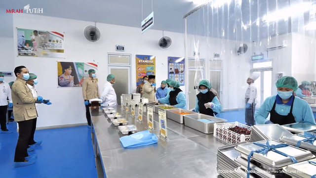 Presiden Prabowo menghadiri peresmian 1.072 SPPG dan 18 Gudang Ketahanan Pangan serta Groundbreaking 107 SPPG Polri, (13/2). Foto: YouTube/ Sekretariat Presiden