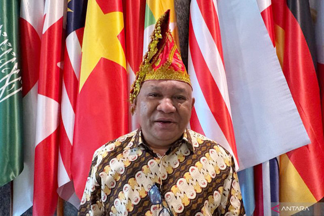 Plt. Deputi Bidang Pengembangan Penyelenggara Kegiatan (Events) Kemenpar Vinsensius Jemadu menanggapi kabar kedatangan grup dunia BTS ke Indonesia saat ditemui ANTARA di Jakarta, Rabu (11/2/2026). Foto: ANTARA/Hreeloita Dharma Shanti