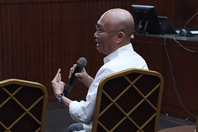 Terdakwa kasus dugaan suap terhadap putusan lepas perkara korupsi pemberian fasilitas ekspor minyak sawit mentah (CPO) Ariyanto Bakri mengikuti sidang lanjutan di Pengadilan Tipikor, Jakarta, Rabu (11/2/2026). Foto: ANTARA FOTO/Reno Esnir