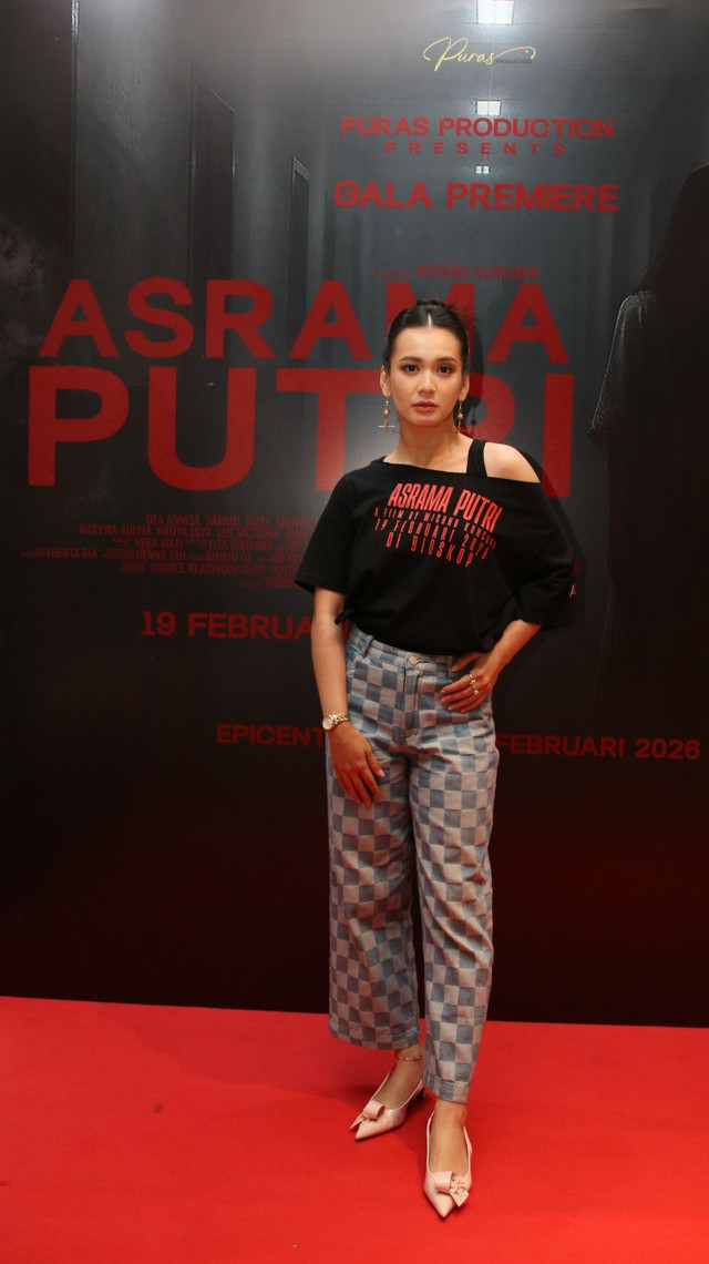 Dea Annisa dalam konferensi pers film Asrama Putri. Foto: Dok. Istimewa