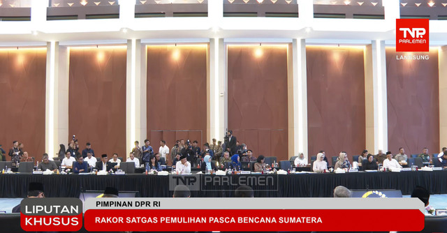 Suasana Rapat Koordinasi Satgas Pemulihan Bencana DPR RI dengan Satgas Percepatan Rehabilitasi dan Rekonstruksi Pasca Bencana Pemerintah. Foto: YouTube/ TVR Parlemen