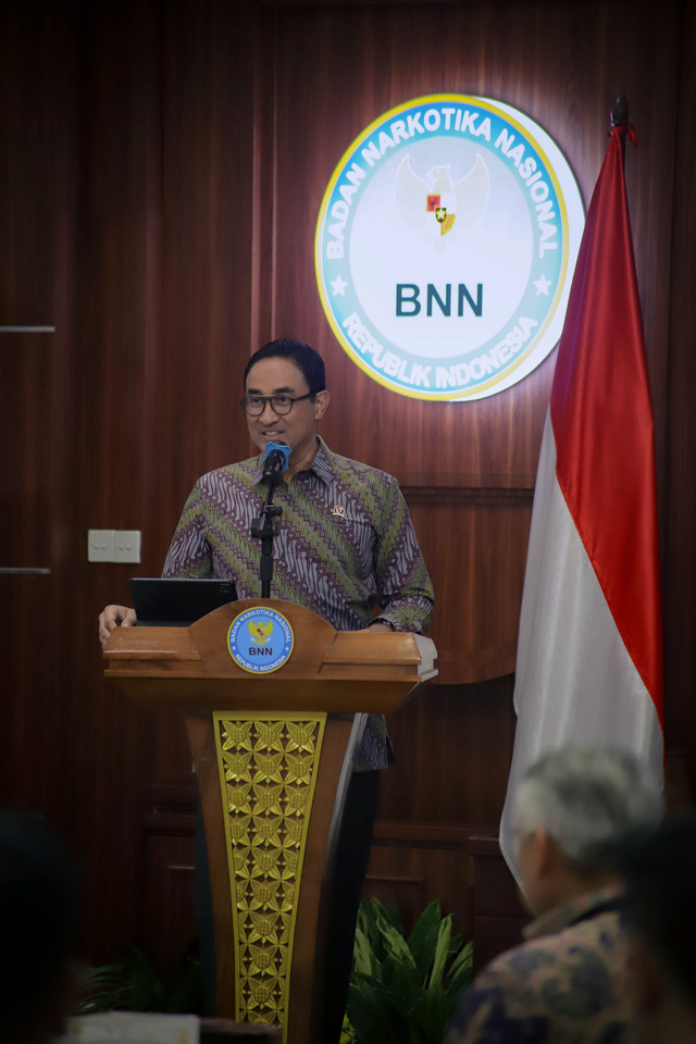 Kepala BNN Komjen Pol. Suyudi Ario Seto memberikan sambutan pada pembukaan Focus Group Discussion (FGD) terkait pengaturan rokok elektronik (vape) dan pembatasan penggunaan dinitrogen oksida di Kantor BNN RI, Cawang, Jakarta Timur, Rabu (18/2/2026). Foto: Jamal Ramadhan/kumparan
