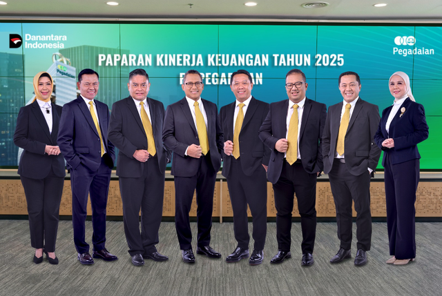 Jajaran direksi Pegadaian pada Paparan Kinerja Keuangan Tahun 2025. Foto: Dok. Pegadaian