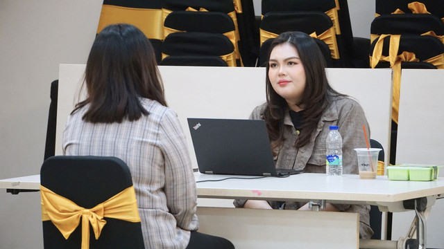 Sesi Interview Bersama Bank Mandiri (Sumber: Unika Atma Jaya)