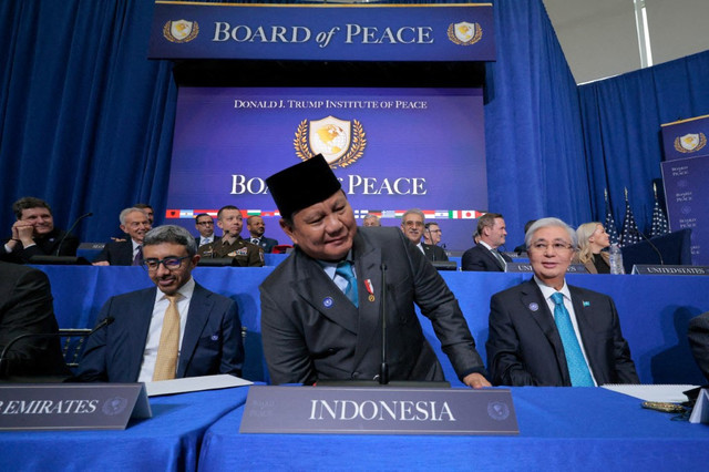 Presiden Prabowo saat menghadiri KTT perdana Board of Peace di Washington DC, Kamis (19/2). Foto: CHIP SOMODEVILLA / AFP