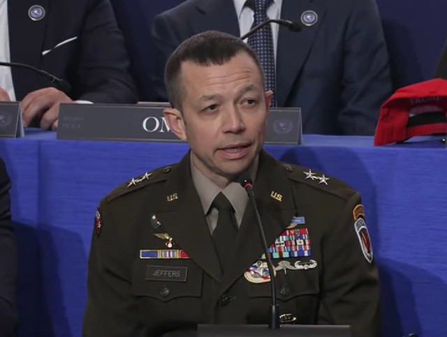 Mayor Jenderal Jasper Jeffers Komandan International Stabilization Force (ISF). Foto: Dok. YouTube White House