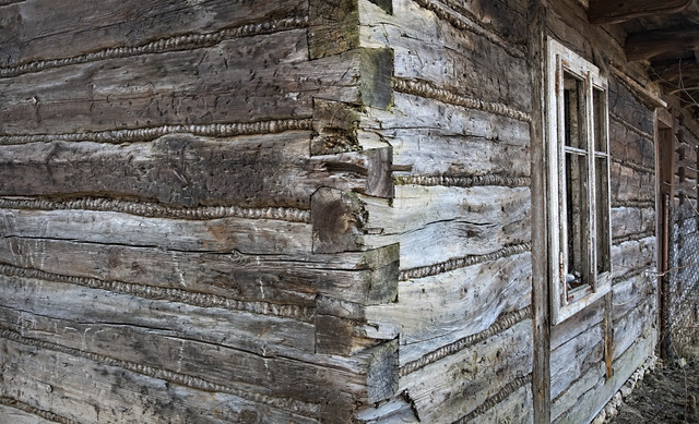 Ilustrasi Rumah Kayu di Kampung Naga. Foto: Pixabay.