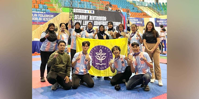Delapan Atlet UKM Karate IPB Sabet 19 Medali di Budi Luhur University KC 2026