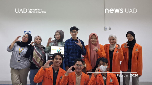 Zul Hamdi Batubara (tengah) pemateri upgrading student employment Universitas Ahmad Dahlan (UAD) (Foto. Mawar)