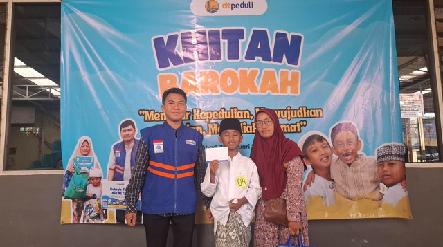 DT Peduli Gelar Khitan Barokah untuk 16 Anak di Bedali, Kecamatan Lawang, Kab. Malang (Sumber : DT Peduli)