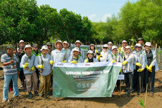 Program Ayo Beraksi melibatkan 13 relawan terbaik karyawan Telkom. Foto: dok. Telkom