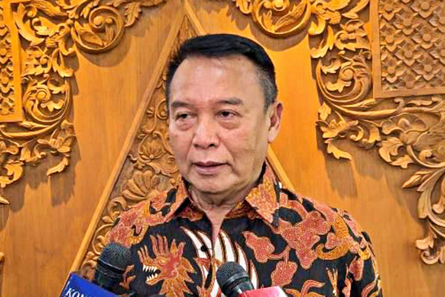 Anggota Komisi I DPR TB Hasanuddin di Kompleks Parlemen, Senayan, Jakarta, Selasa (24/2). Foto: Nasywa Athifah/kumparan
