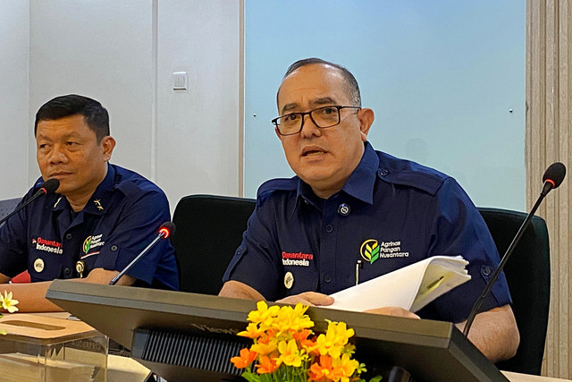 Direktur Utama PT Agrinas Pangan Nusantara, Joao Angelo De Sousa (kanan), di kantornya, Jakarta, Selasa (24/2). Foto: Muhammad Fhandra/kumparan