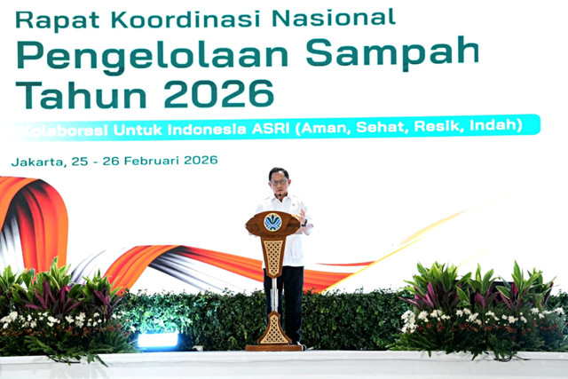 Mendagri, Tito Karnavian menghadiri Rakornas Pengelolaan Sampah Tahun 2026 bertema "Kolaborasi untuk Indonesia ASRI (Aman, Sehat, Resik, Indah)" di Gedung Balai Kartini, Jakarta, Rabu (25/2/2026). Foto: Dok. Kemendagri