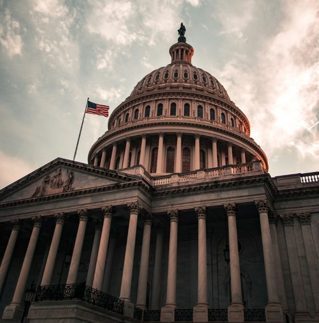 Capitol Building, Washington Dc, Amerika Serikat. (Foto: Kyle Mills, under the Unsplash license)