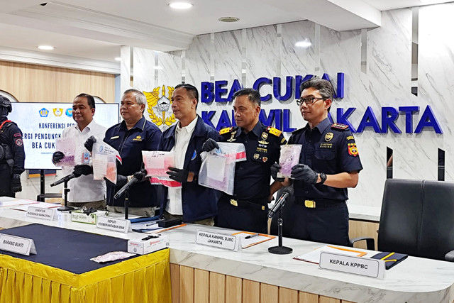 Suasana pengungkapan narkotika oleh Kanwil Direktorat Jenderal Bea Cukai (DJBC) Jakarta dan BNN RI di Kantor Bea Cukai Jakarta pada Rabu (25/2/2026). Foto: Luthfi Humam/kumparan