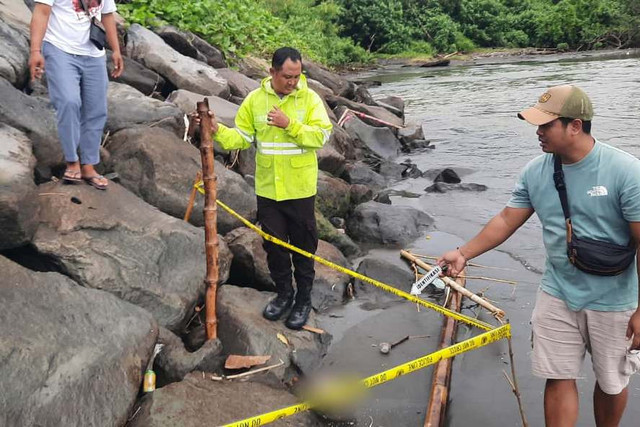 Heboh, warga temukan potongan kepala dan tubuh manusia di Pantai Ketewel, Bali, Kamis (26/2/2026). Foto: Dok. Polres Gianyar