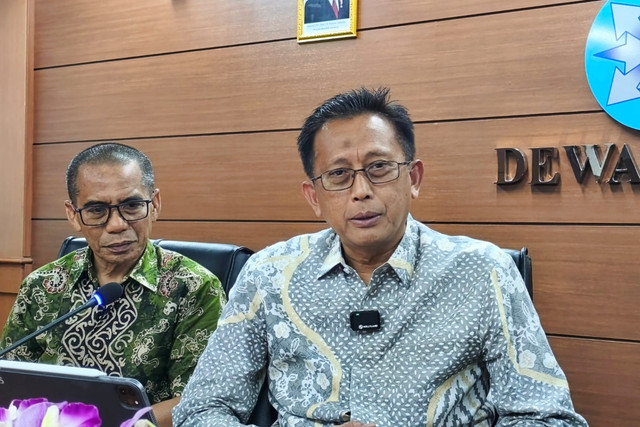 Wakil Ketua Dewan Pers, Totok Suryanto di Kantor Dewan Pers, Jakarta Pusat, Kamis (26/2). Foto: Zamachsyari/kumparan