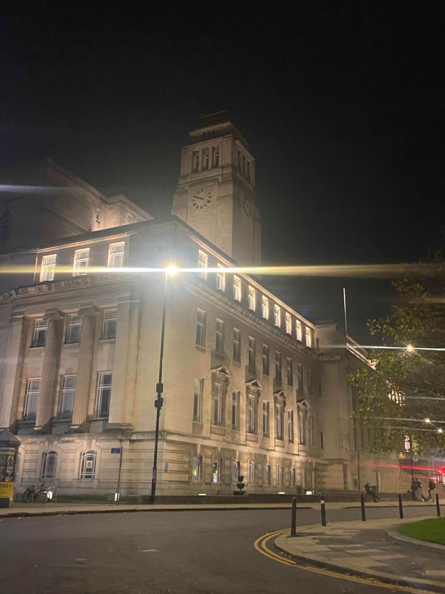 University of Leeds Dokumen Pribadi