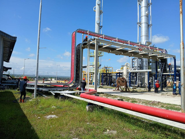 Pembangunan Pabrik OLNG, LPG, dam Kondensat oleh PT Sumber Aneka Gas yang terintegrasi & merupakan Pabrik LNG ke-2 di Pulau Jawa &  OLNG Terbesar di Pulau Jawa. Foto: Dok. SKK Migas