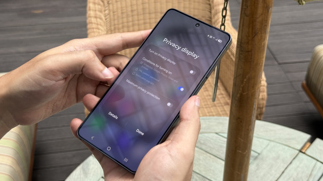 Fitur layar anti-ngintip, Privacy Display, di Samsung Galaxy S26 Ultra. Foto: Kevin S. Kurnianto/kumparan