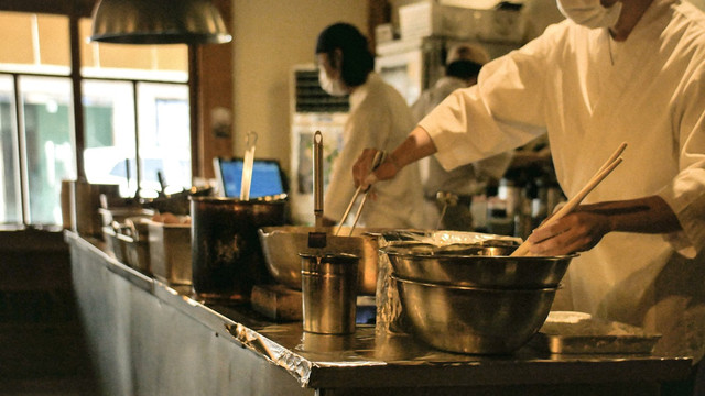 ilustrasi top 5 masterchef indonesia season 13. Unsplash/Jinhan Moon