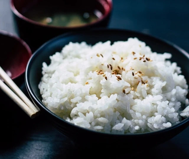 Ilustrasi magic com anti lengket dan anti gores terbaik 2026. Foto: Unsplash/Vinn Koonyosying