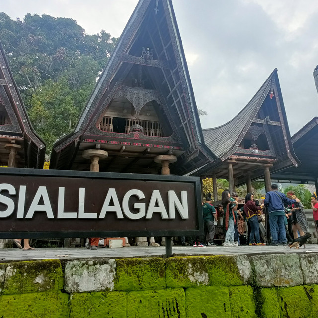Kepariwisataan berbasis kearifan lokal di Kota Samosir kawasan Danau Toba. Foto: Dokumentasi Penulis