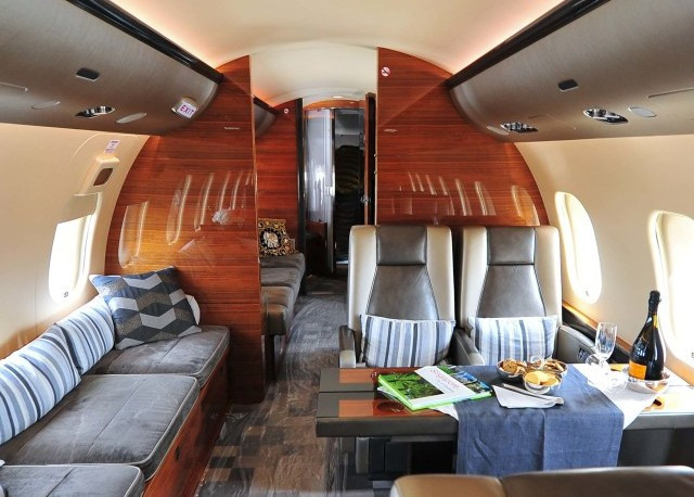 Ilustrasi Steak Pesawat Summarecon Mall Bekasi 2, Foto: Shutter stock/kumparanTRAVEL