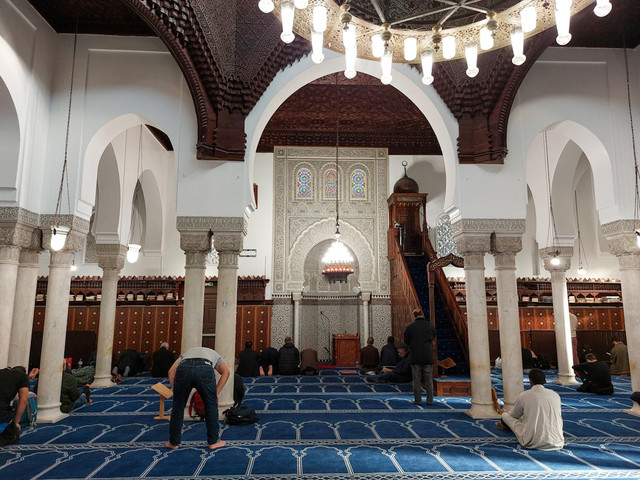 Ilustrasi Malam Lailatul Qadar 2026 jatuh pada tanggal berapa. Foto: Unsplash.com/Ali Kerem Erhan