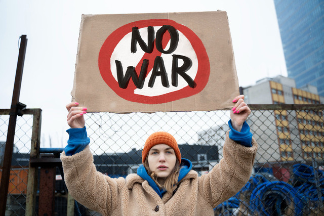 Source: https://www.freepik.com/free-photo/young-person-taking-part-anti-war-protest_25408579.htm#fromView=search&page=1&position=25&uuid=a8466052-42b2-479e-a67a-c61a6b296915&query=war+propaganda