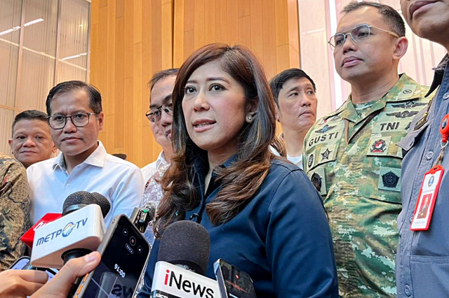 Menkomdigi, Meutya Hafid melakukan inspeksi mendadak (sidak) ke kantor META Indonesia di kawasan Senayan, Jakarta Selatan, Rabu (4/3). Foto: Nasywa Athifah/kumparan