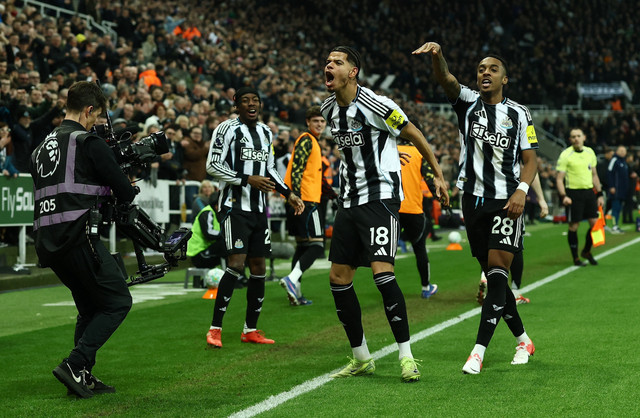 Newcastle vs Man United di Liga Inggris. Foto: Lee Smith/REUTERS
