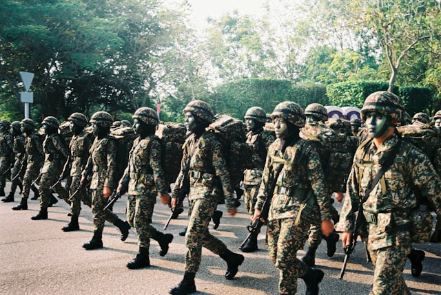Ilustrasi rekrutmen taruna akademi TNI 2026. Foto: Unsplash.
