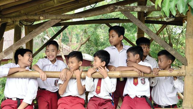 Ilustrasi siswa, murid, pelajar, SD. (Photo by Bayu Syaits on Unsplash)