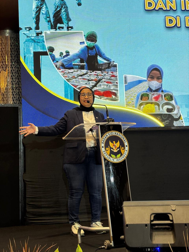 Wakil Kepala Badan Gizi Nasional (BGN) Bidang Komunikasi dan Investigasi, Nanik Sudaryati Deyang,  dalam workshop bertajuk Penguatan Strategi Komunikasi dan Implementasi Kehumasan di Jakarta, Sabtu (7/3). Foto: Dok. BGN