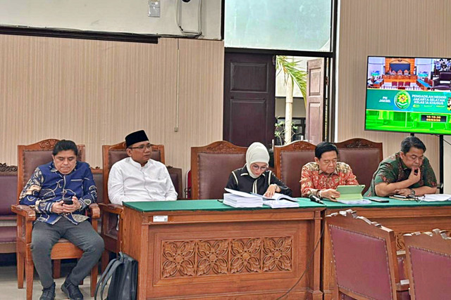 Yaqut Cholil Qoumas alias Gus Yaqut hadir di sidang praperadilannya di PN Jaksel, Senin (9/3). Foto: Amira Nada/kumparan