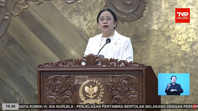 Ketua Dewan Perwakilan Rakyat Republik Indonesia Puan Maharani dalam Rapat Paripurna ke-15 di Gedung Parlemen, Jakarta, Selasa (10/3/2026). Foto: YouTube/ TVR Parlemen