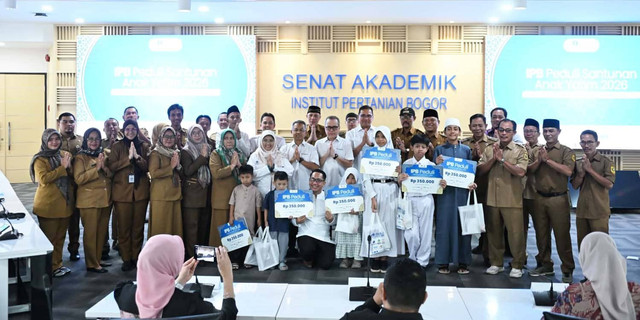 IPB University Santuni 1.252 Anak Yatim di Empat Kecamatan pada Ramadan 2026