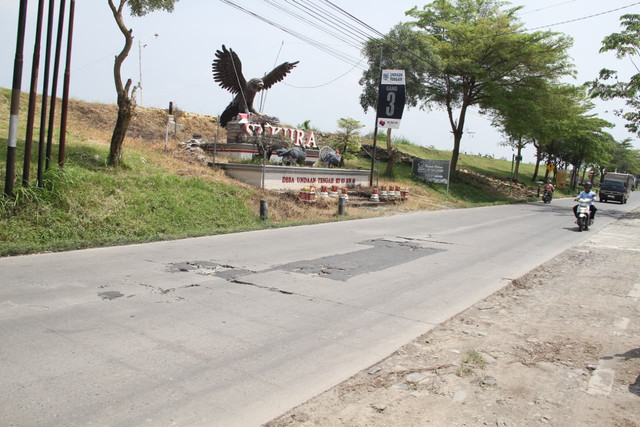 Kondisi jalan Kudus-Purwodadi, Selasa (10/3/2026). Foto: Vega Ma'arrijil Ula/kumparan