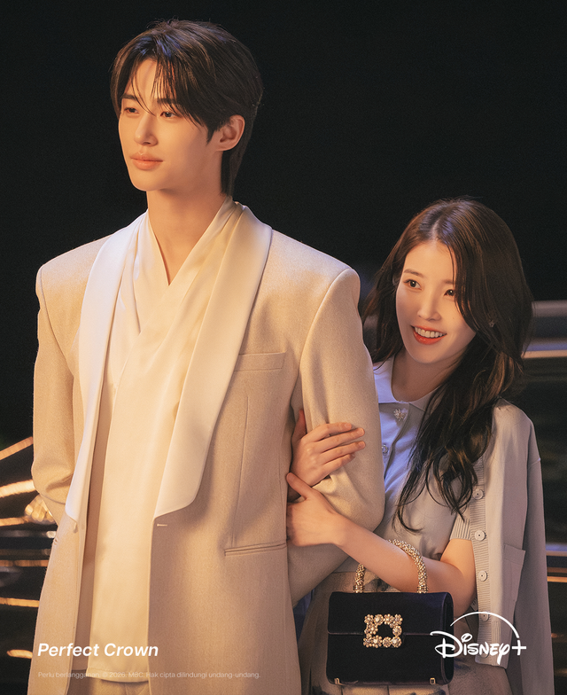Kolaborasi IU dan Byeon Wooseok. Foto: Disney+