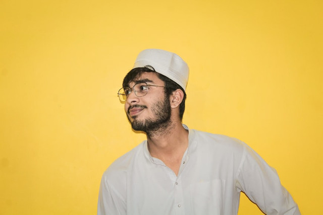 Ilustrasi brand baju koko terbaik, foto: unsplash/Muhammad Shakir