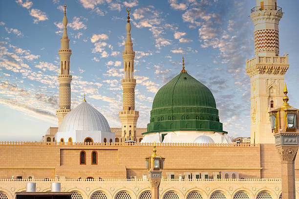 Ilustrasi : Masjid Nabawi di Madinah. Sumber : iStock.