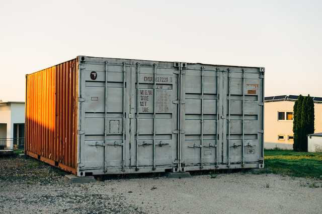 Ilustrasi reefer container. Foto: Pexels