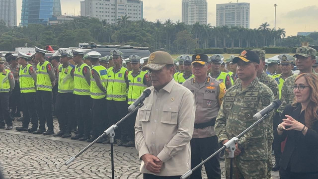 Kapolri Jenderal Listyo Sigit Prabowo usai pimpin apel gelar pasukan di silang monas, Jakarta Pusat. Foto: Rayyan Farhansyah/kumparan