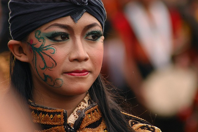 Tari Glipang merupakan warisa budaya Probolinggo. Sumber foto: pixabay.com