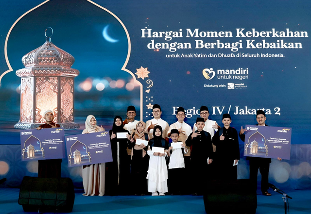 Bank Mandiri Region IV/Jakarta 2 salurkan membagikan santunan untuk anak yatim di Menara Mandiri, Jenderal Sudirman, Jakarta pada Kamis (12/3). Foto: Dok. Bank Mandiri