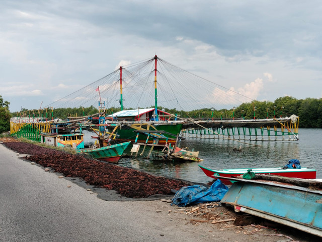 sumber: foto asli penulis. Pelabuhan wotu