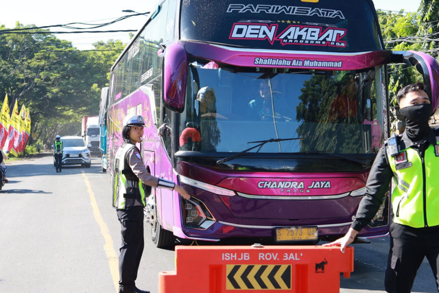 Kondisi terkini antrean Pelabuhan Gilimanuk, Bali pada Senin (16/3). Foto: Dok. Korlantas Polri