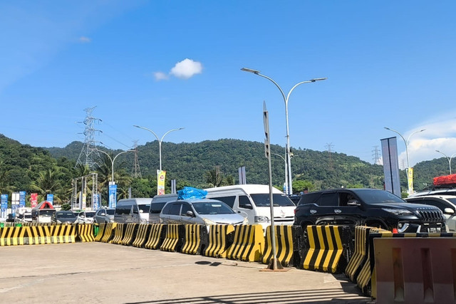 Ilustrasi Arus Mudik Pelabuhan Merak, Foto: Dok. kumparan/kumparanNEWS